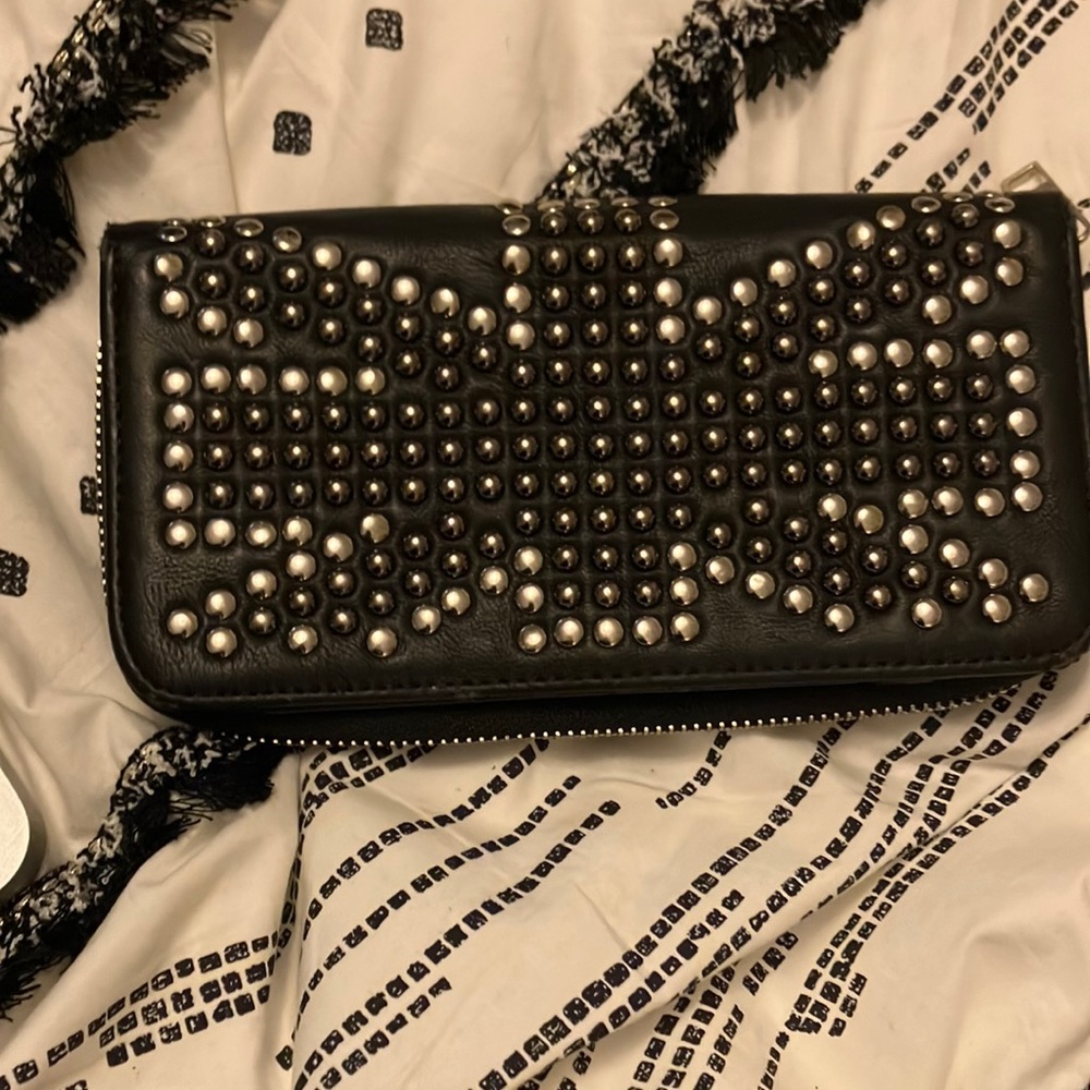 Black wallet